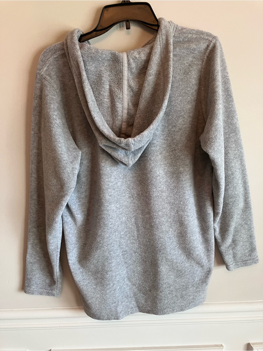 Vintage St.John’s Bay pullover Hoodie. Women’s size L. Gray, long sleeves - Picture 2 of 7